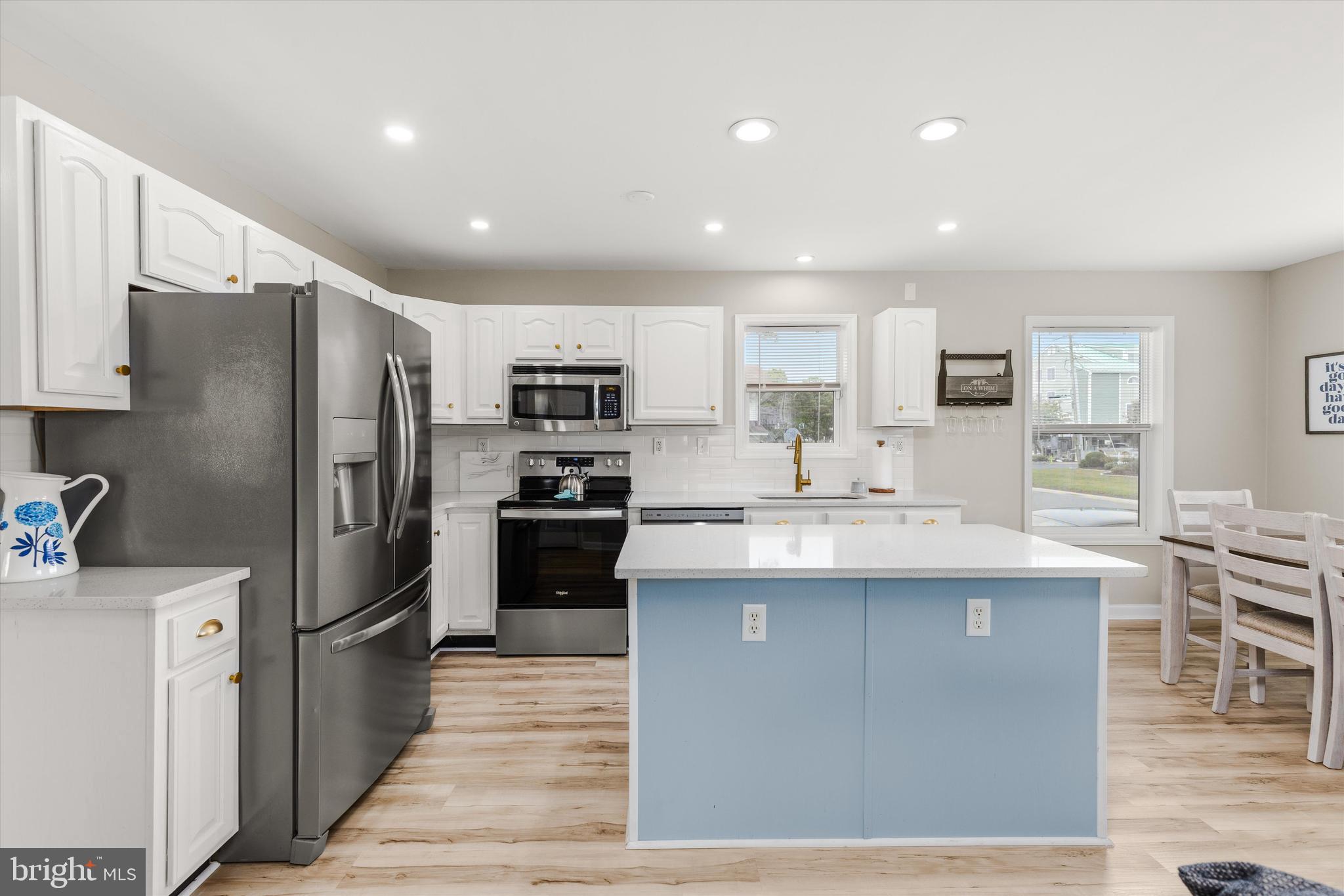 GLENN ACRES - Residential