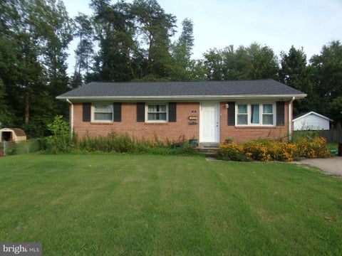 Photo of 3721 Forestdale Avenue, WOODBRIDGE, VA 22193 (MLS # VAPW2128190)