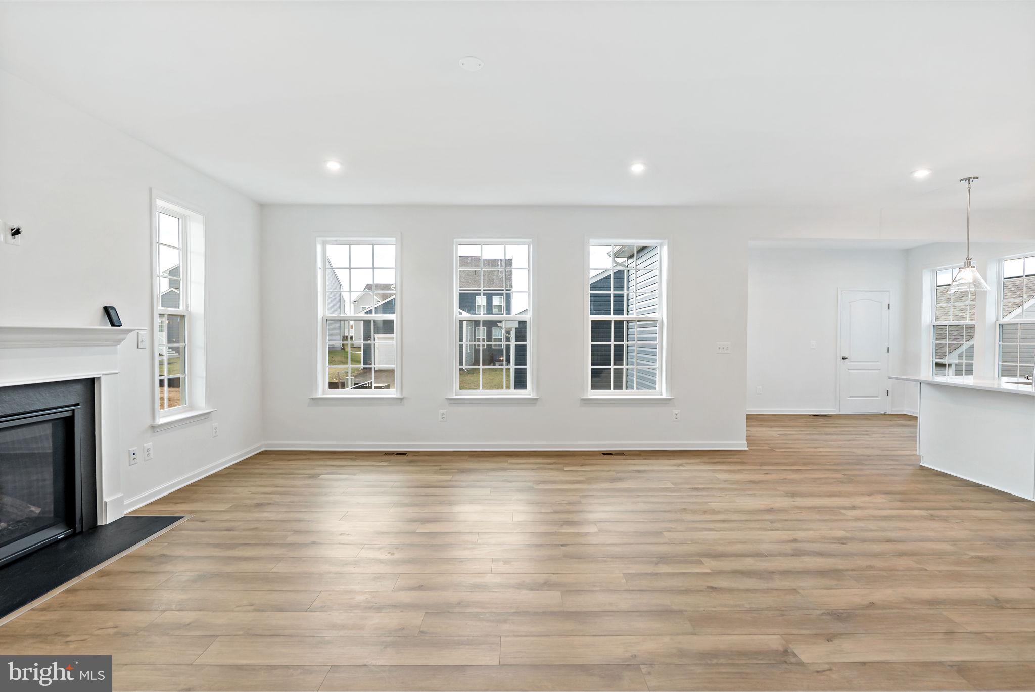 HUNTFIELD - Residential