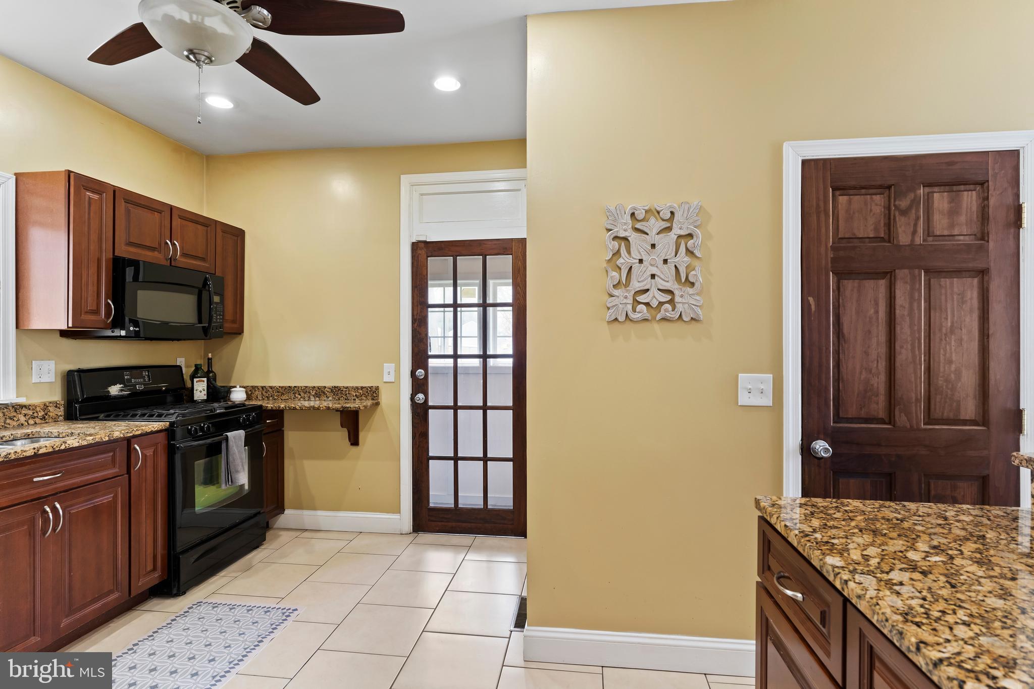 CAMP HILL BOROUGH - Residential