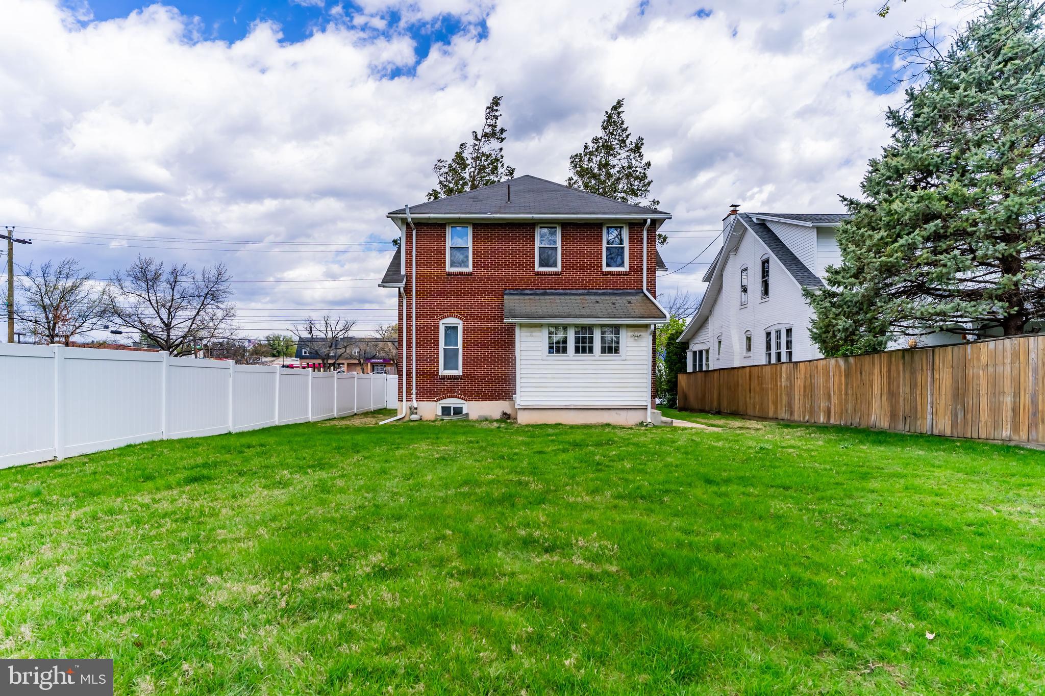 CAMP HILL BOROUGH - Residential