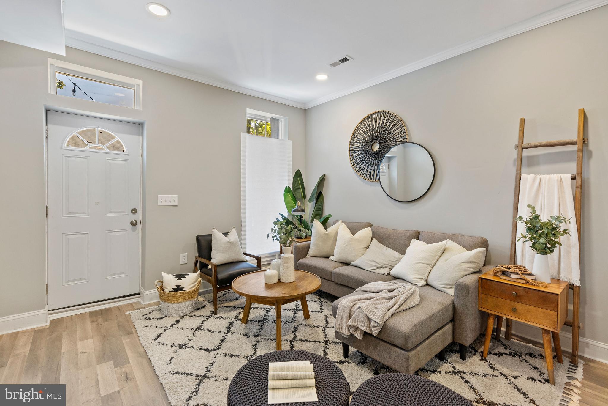BUTCHERS HILL - Residential