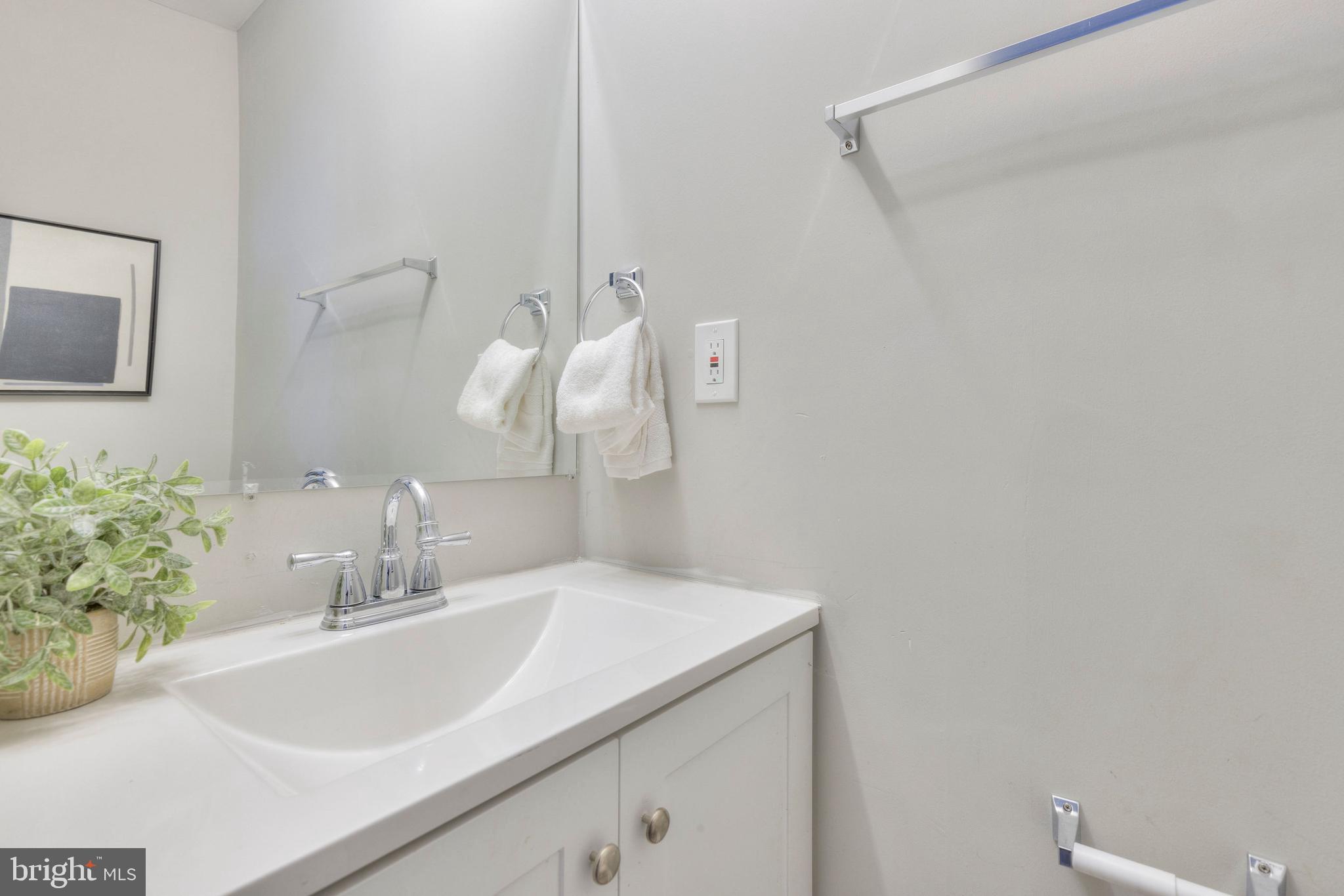 BUTCHERS HILL - Residential