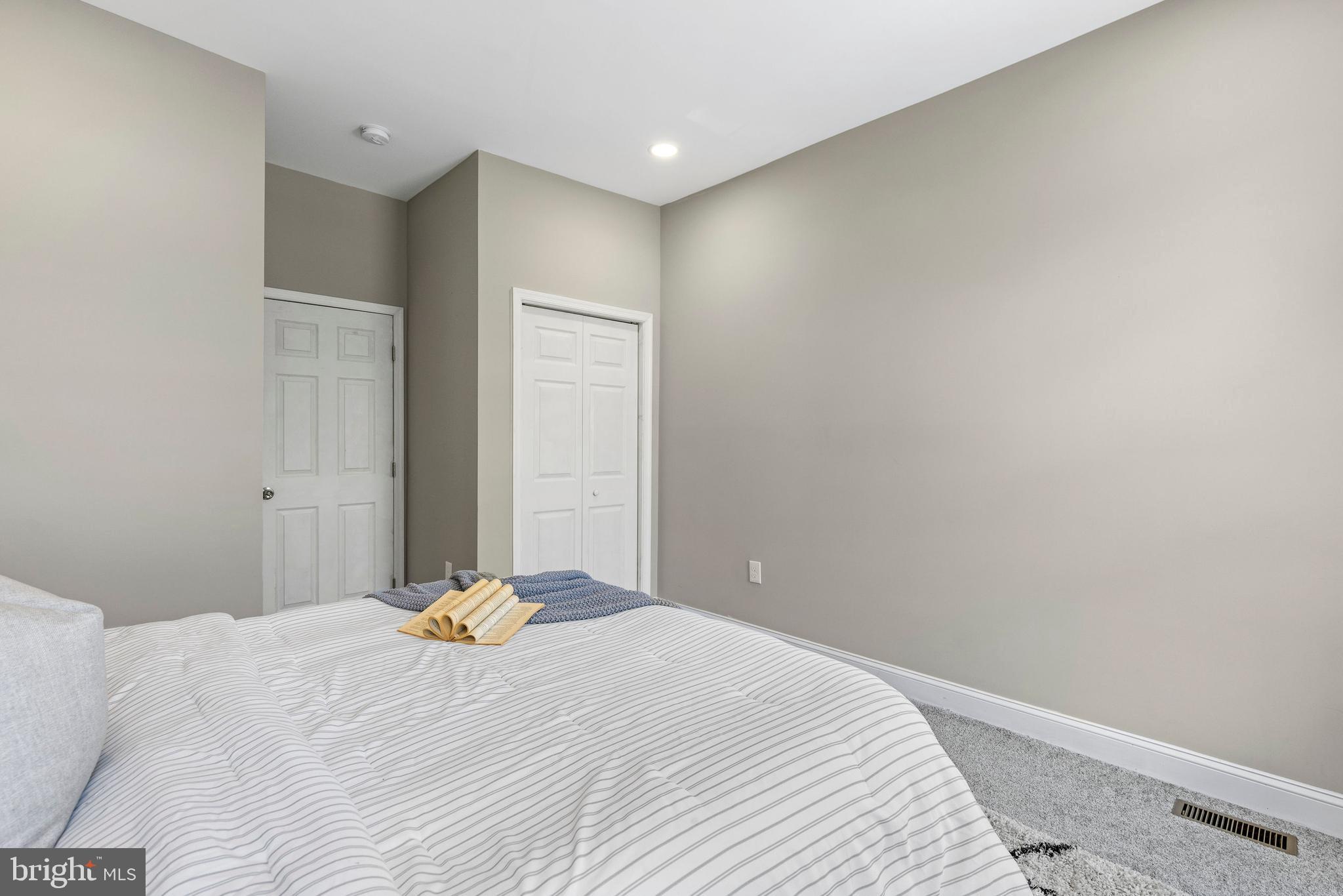 BUTCHERS HILL - Residential