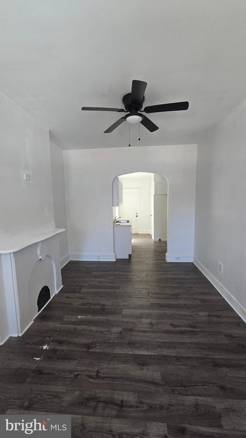 Townhouse For Sale - 2564 N Reese Street<br/> PHILADELPHIA, PA 19133
