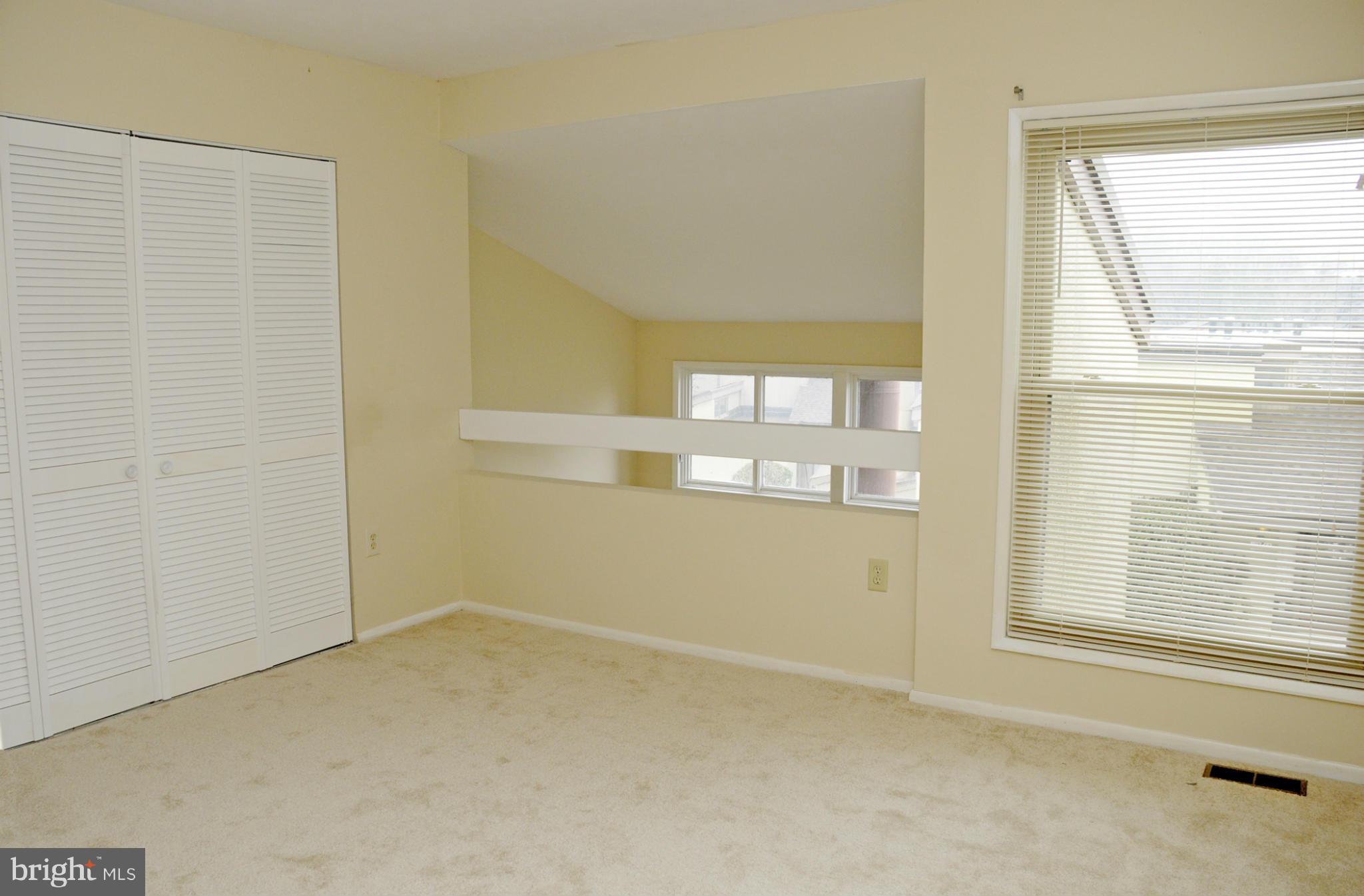 CLARY'S FOREST - Residential Lease