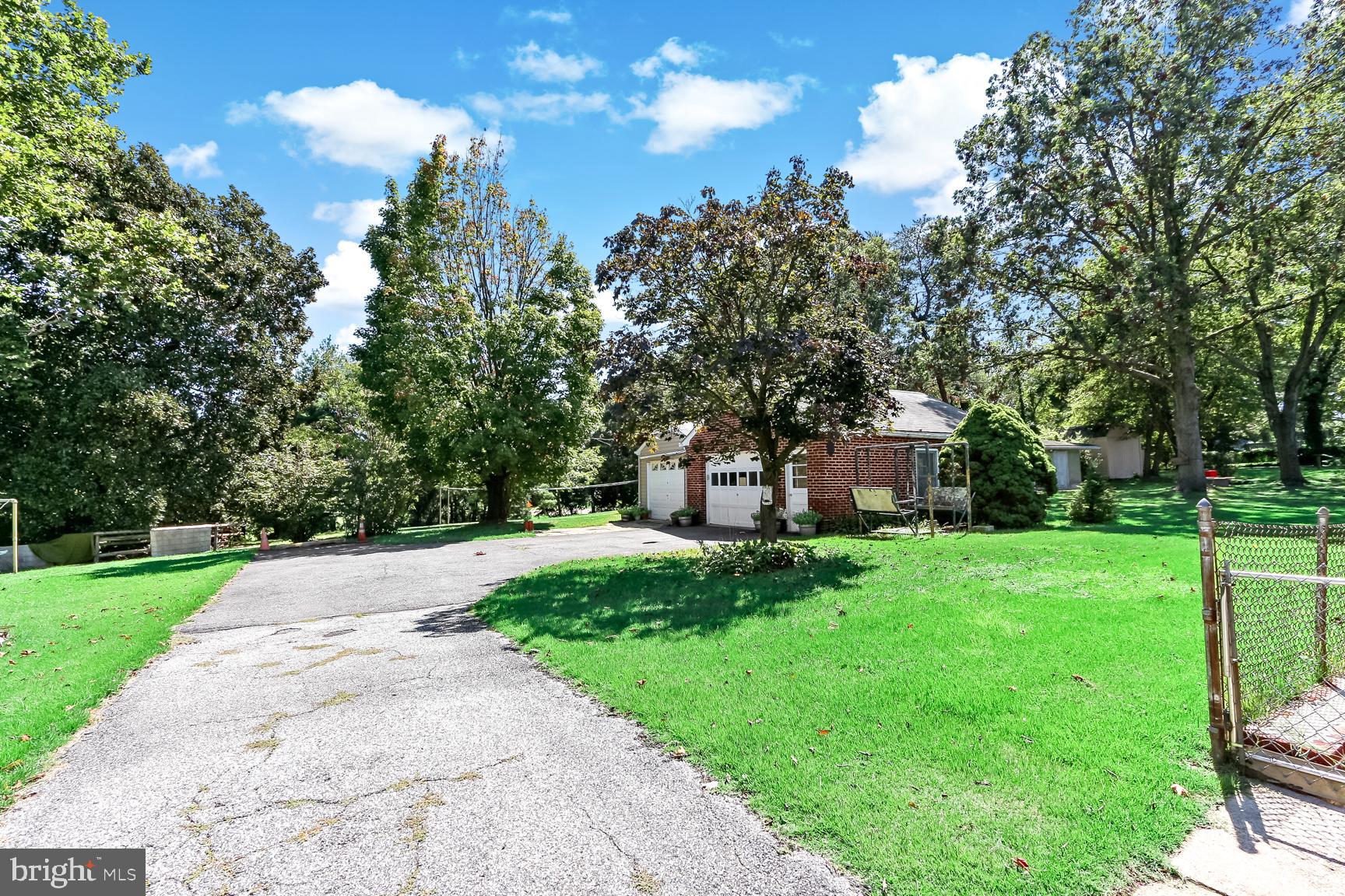 ROSEDALE - Residential