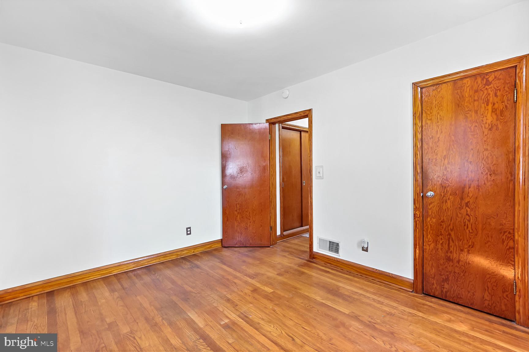 ROSEDALE - Residential