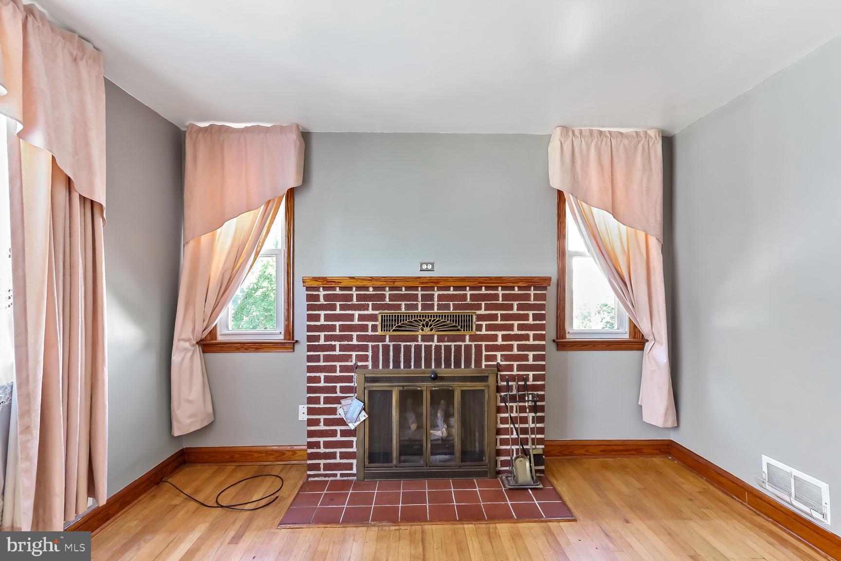 ROSEDALE - Residential