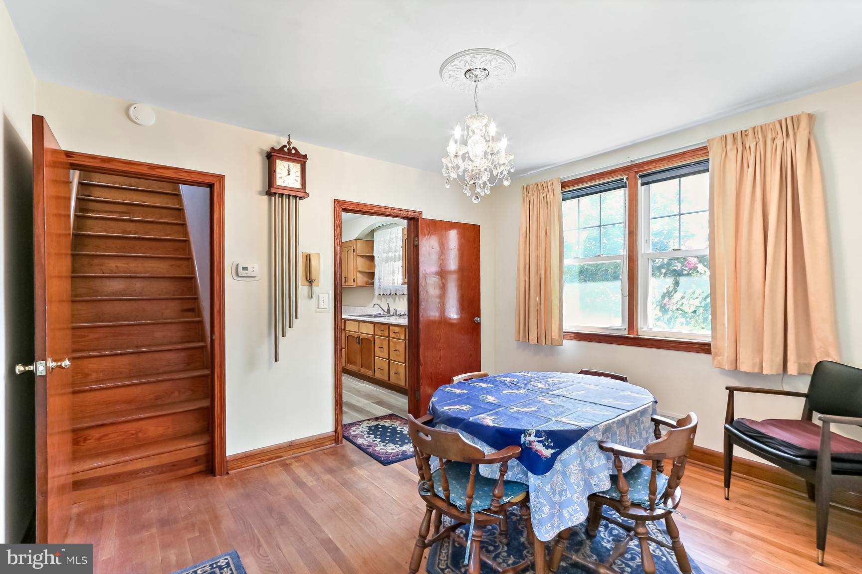 ROSEDALE - Residential