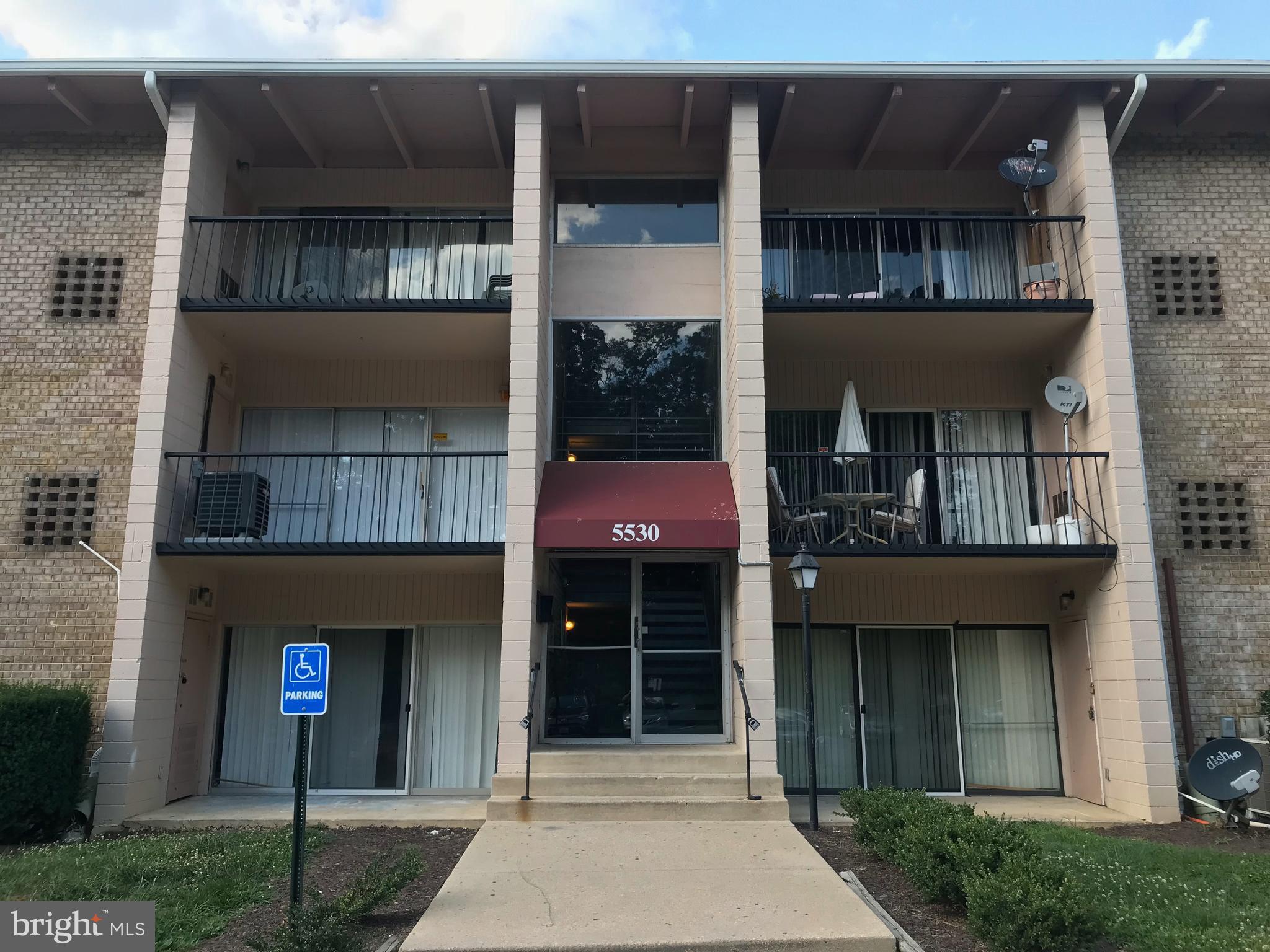 FRENCHMANS CREEK - Residential Lease