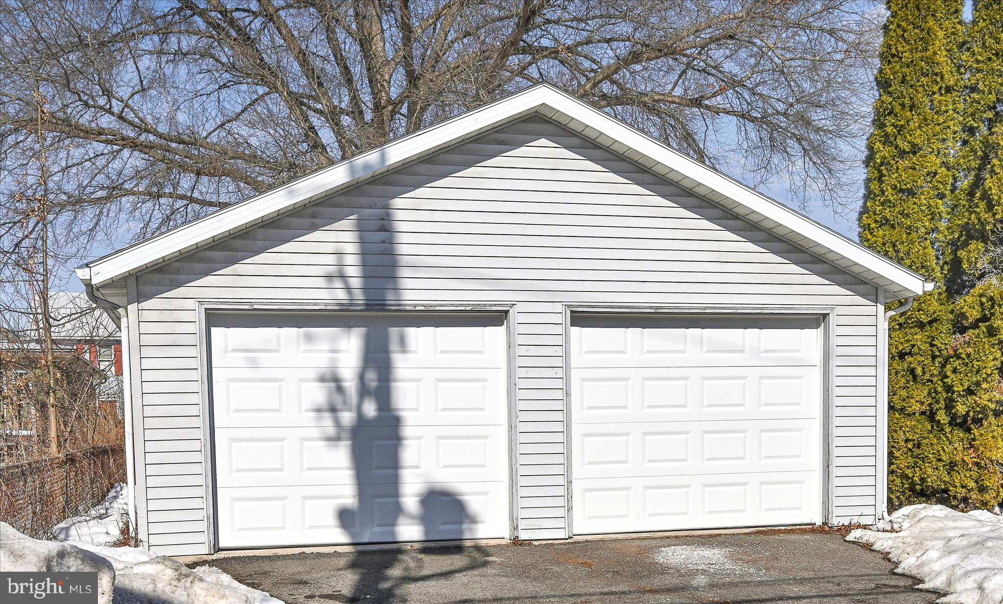 MILLERSBURG BOROUGH - Residential