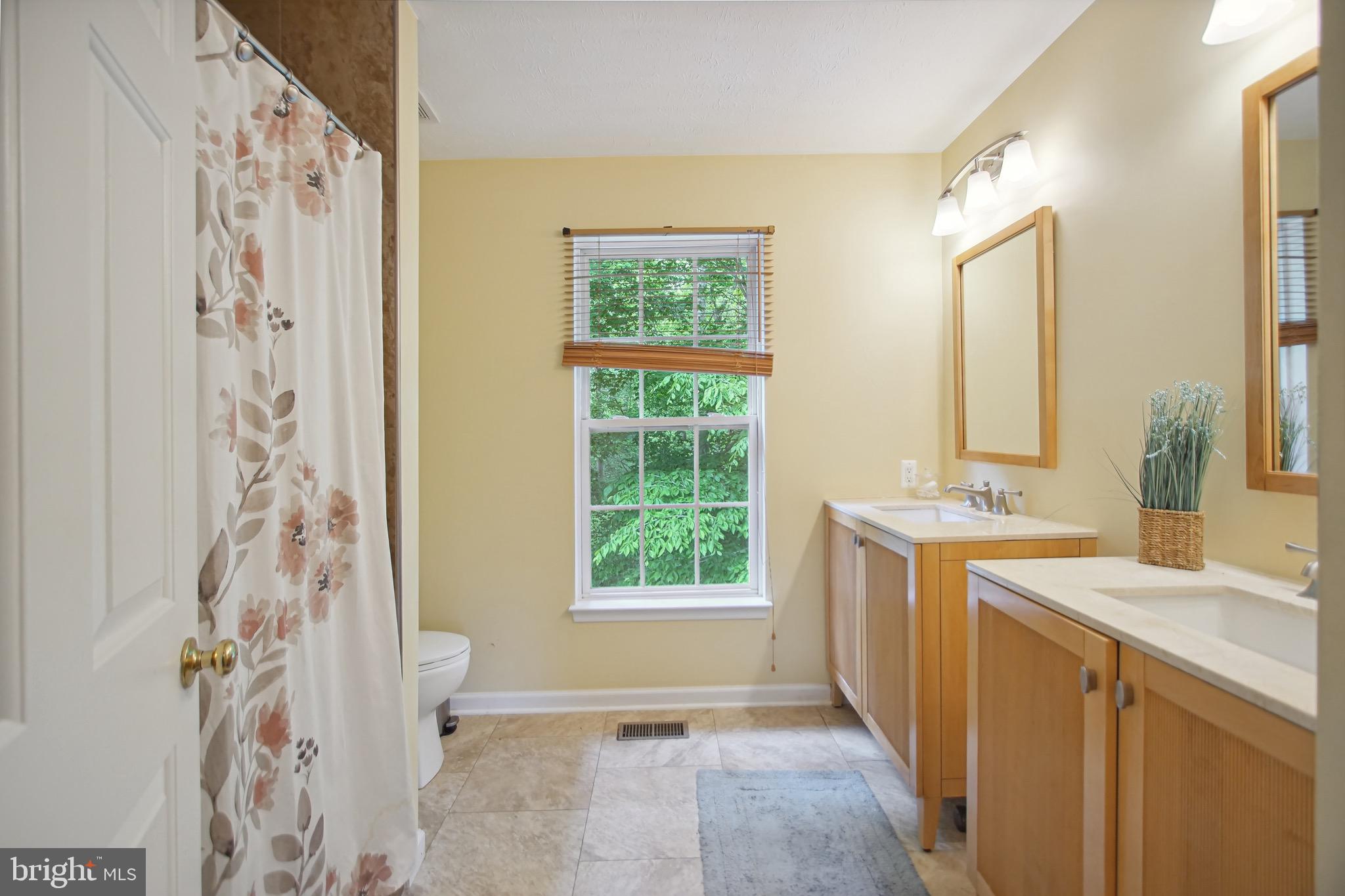 RICHFIELD STATION VILLAGE - Residential