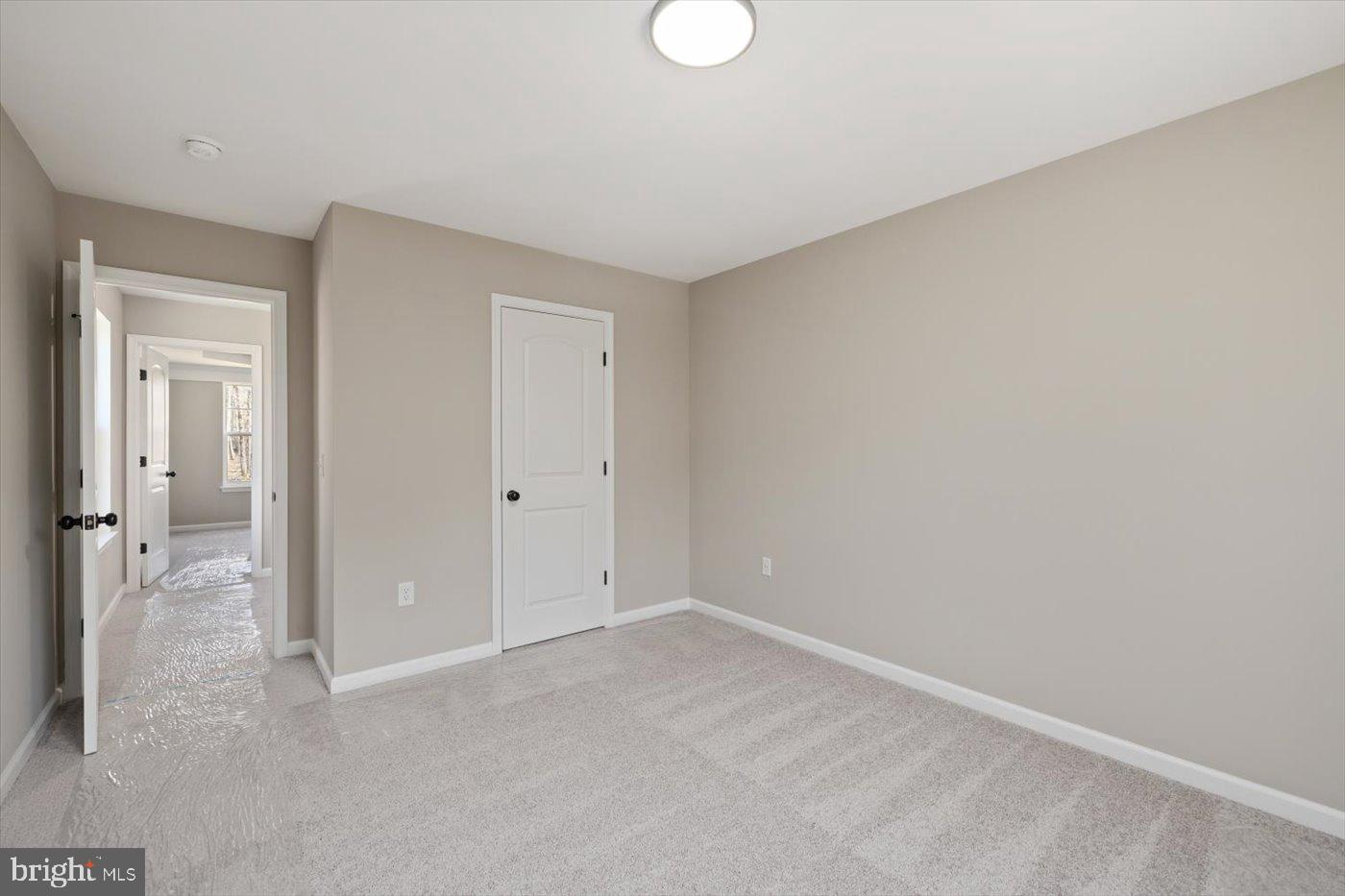 LAKE WILDERNESS - Residential