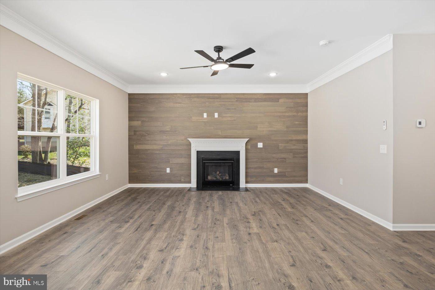 LAKE WILDERNESS - Residential