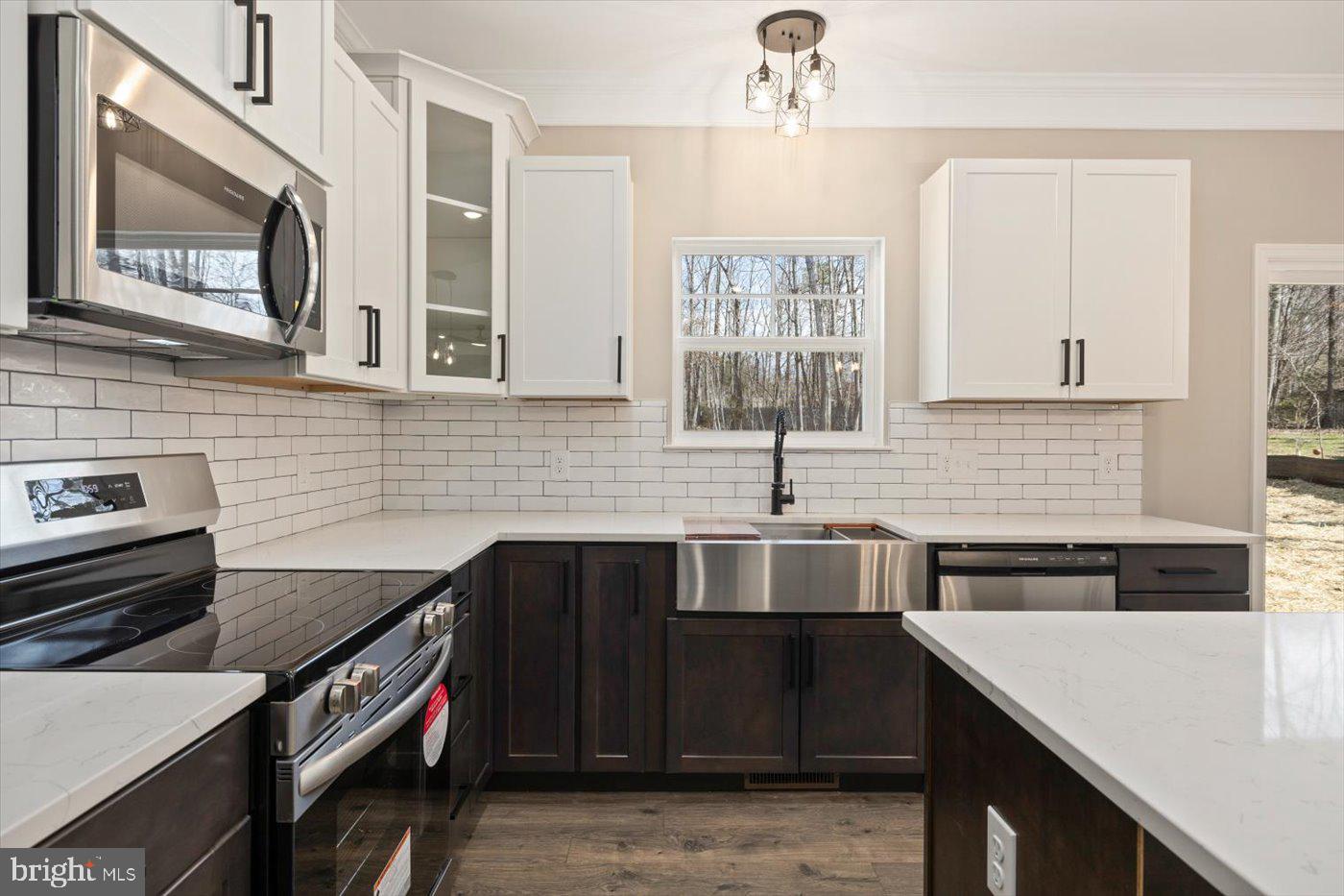 LAKE WILDERNESS - Residential