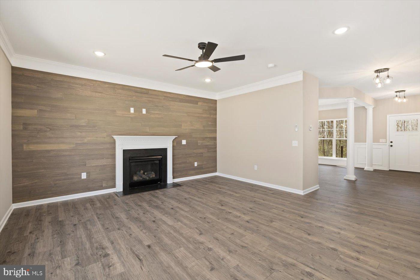 LAKE WILDERNESS - Residential