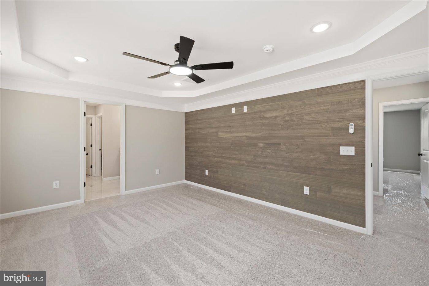 LAKE WILDERNESS - Residential