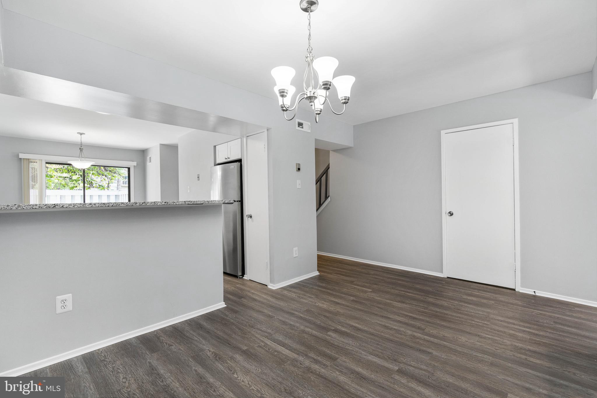 BENTLEY VILLAGE - Residential