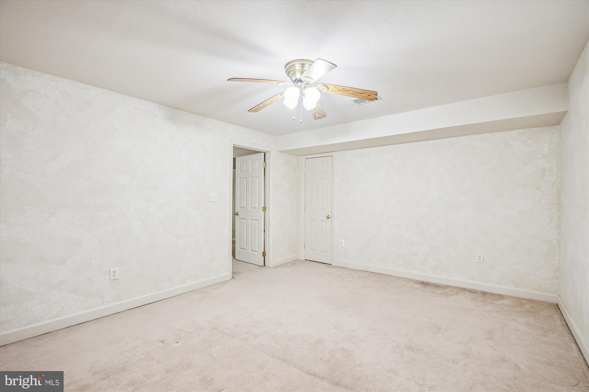 WALDEN - Residential