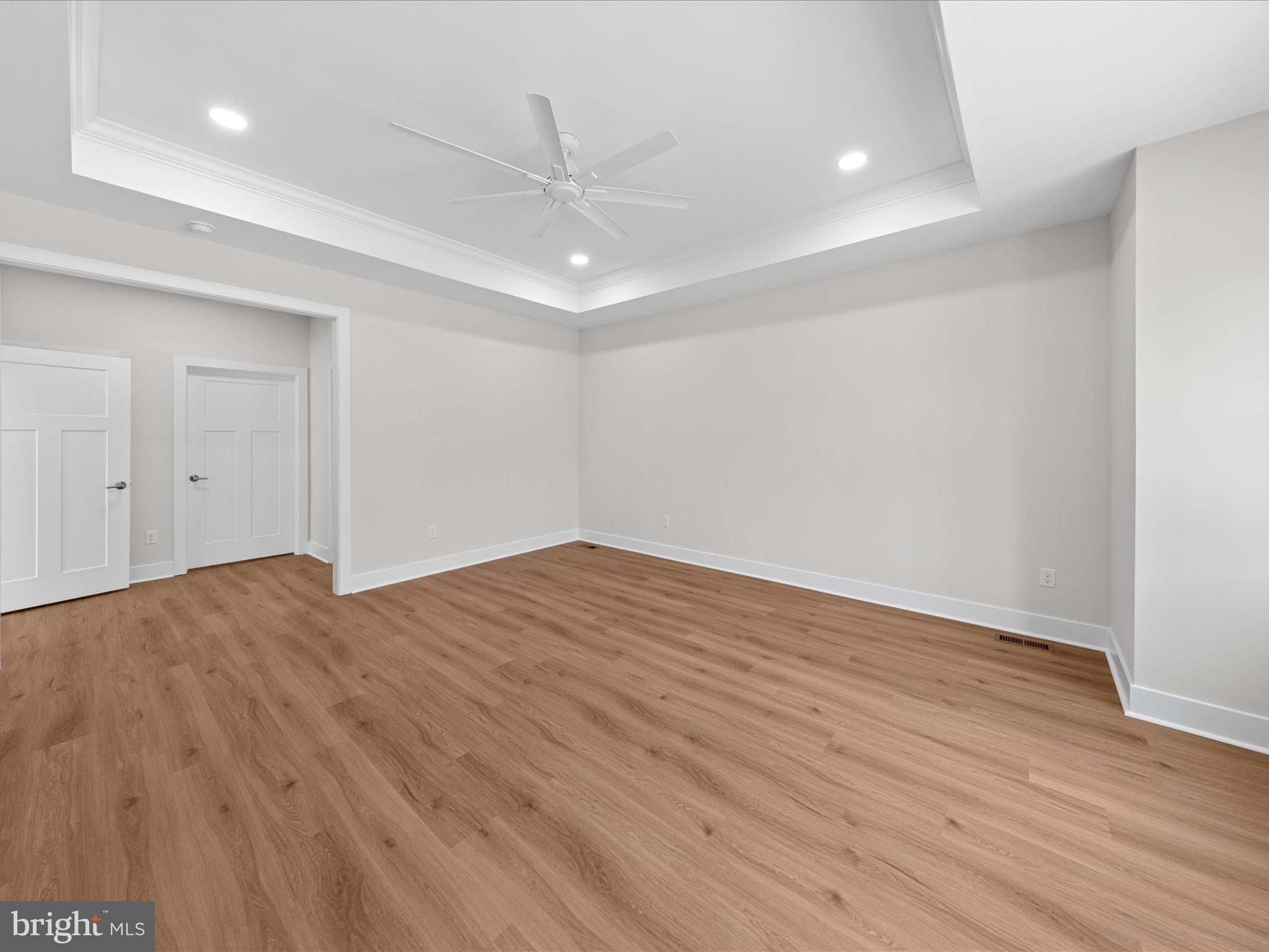 RIVERS END - Residential