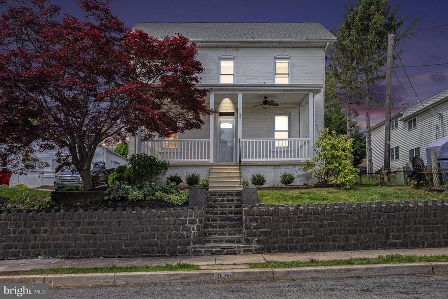 Enjoy the charm in the heart of downtown Souderton in a newly renovated 3 Bedroom 2 Bath single. Children can attend the award winning Souderton Area School District. The main floor features an ungraded kitchen with new stainless steel appliances, a brand new full bath and a primary bedroom with built in bookcase. This unique home is within walking distance to parks, restaurants, and the community pool complex. Two additional bedrooms and a full bath complete the 2nd floor. A  bonus room on the  3rd floor  can be used for office or play, as it is newly carpeted and heated. Enjoy your morning on the covered front porch or the evenings on the back patio. An oversized detached 2 car garage sits at the rear of the property great for parking or extra storage. The list of upgrades includes new roof, new natural gas heater, new flooring and fresh paint throughout. In the basement you will find an auxiliary heated massive wood stove. Make your appointment today.