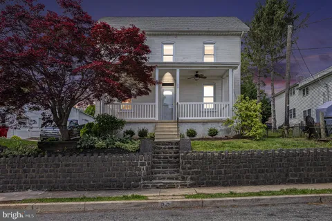 33 Green Street, Souderton, PA MLS: PAMC2139482