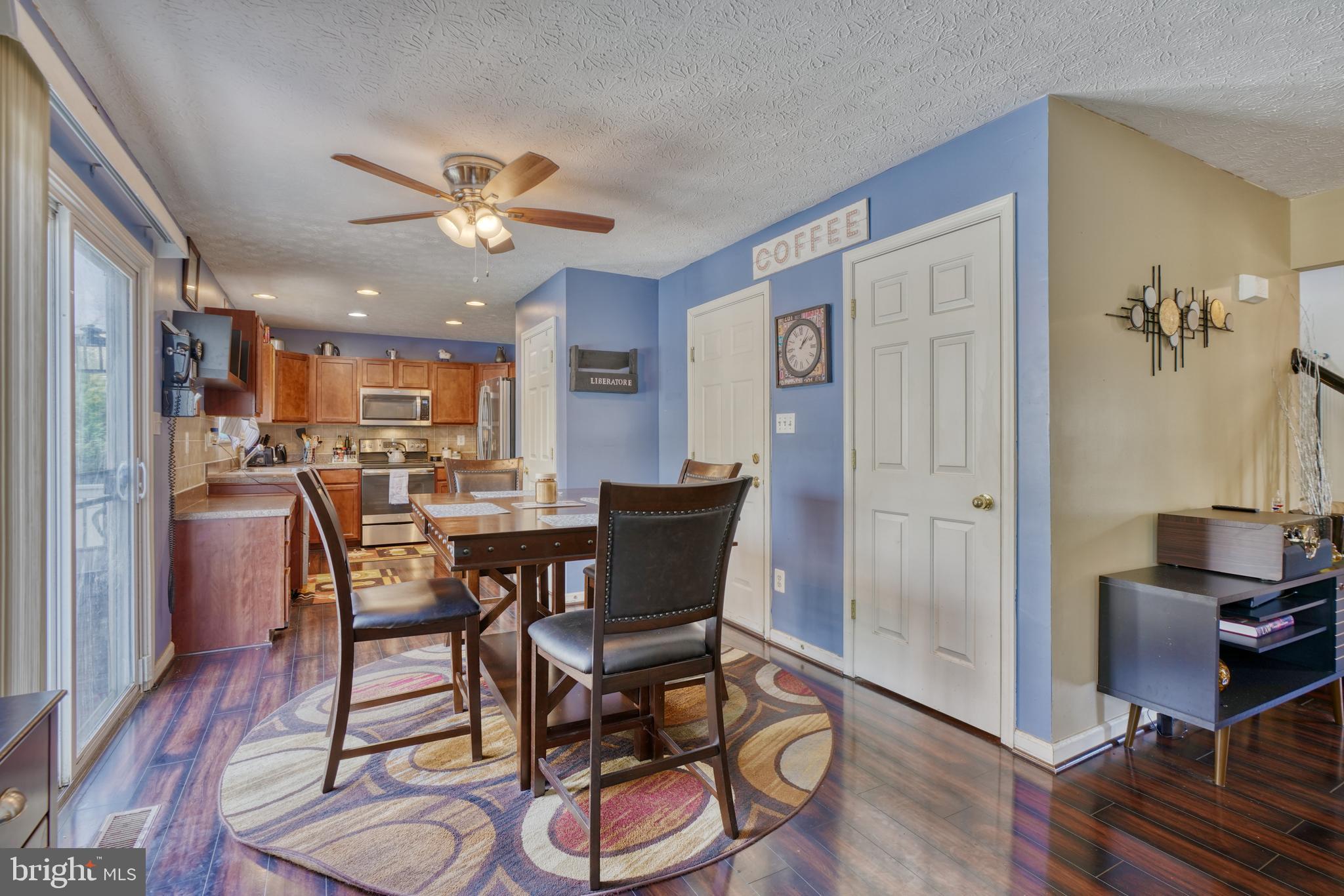 TRIMBLE WOODS - Residential