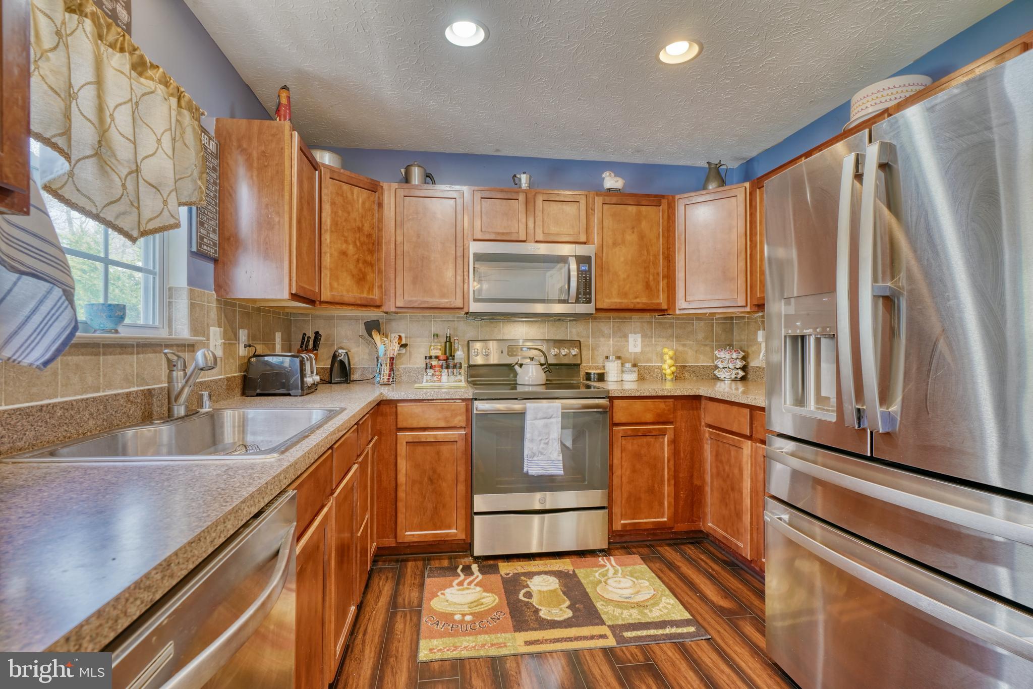 TRIMBLE WOODS - Residential