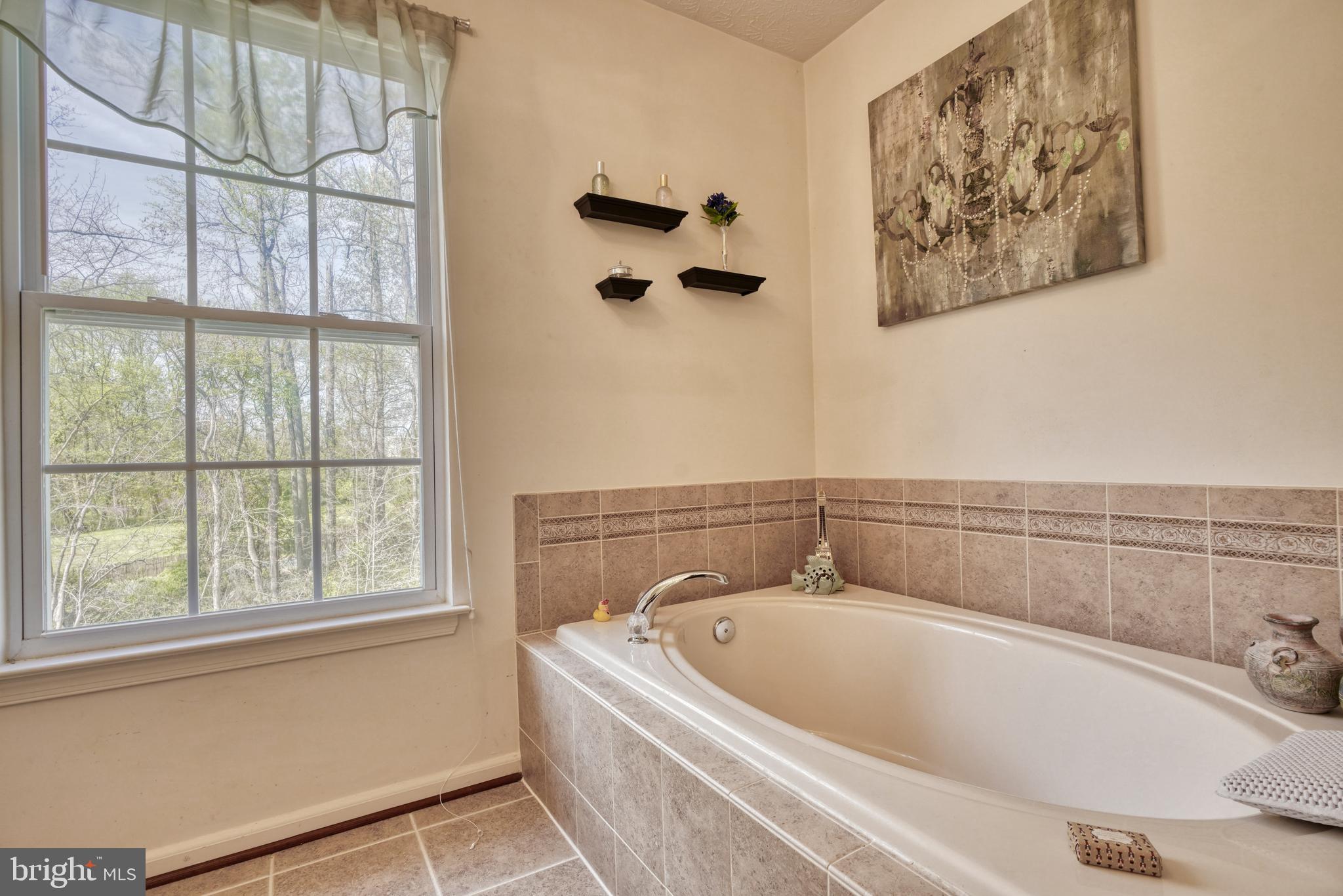 TRIMBLE WOODS - Residential