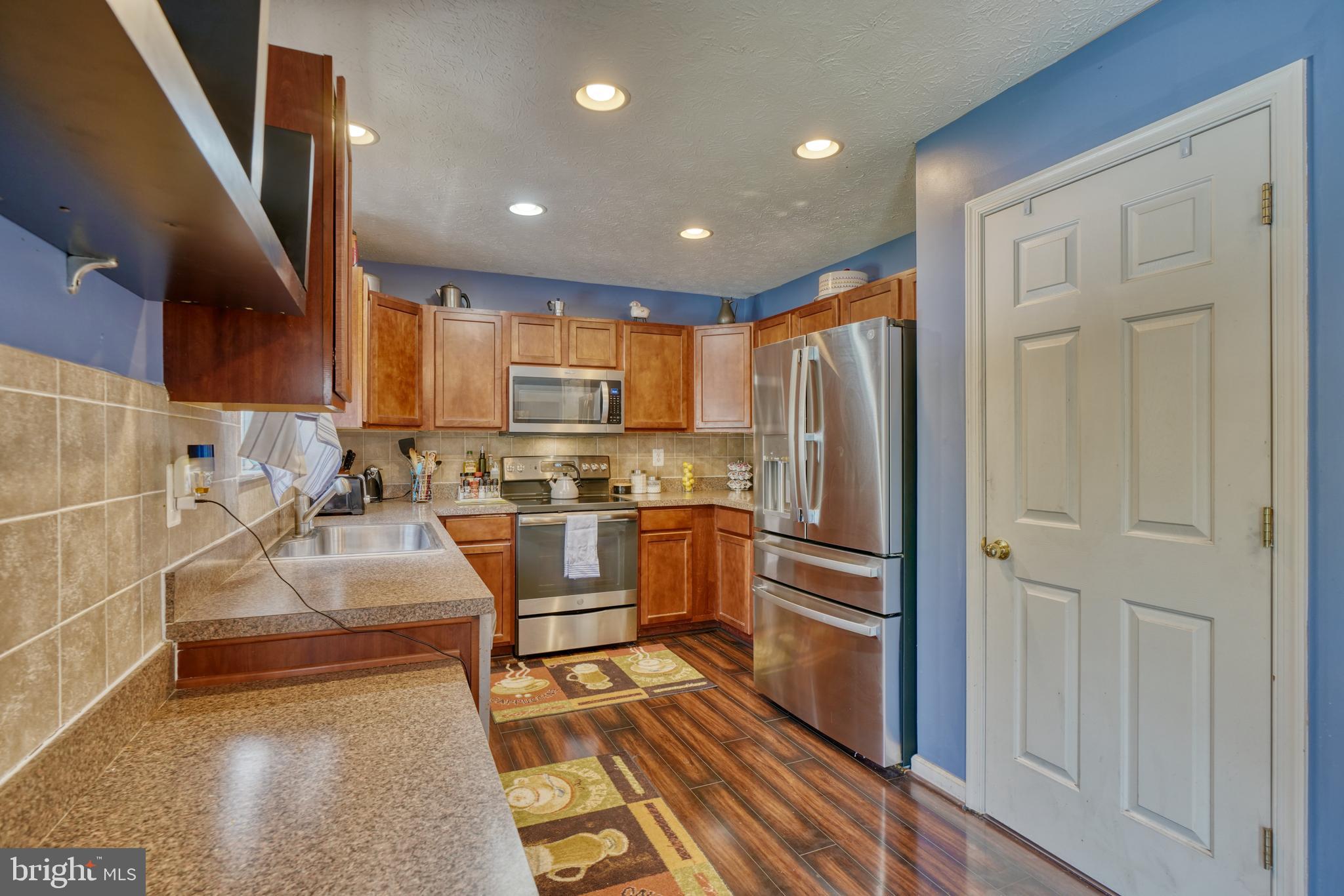 TRIMBLE WOODS - Residential