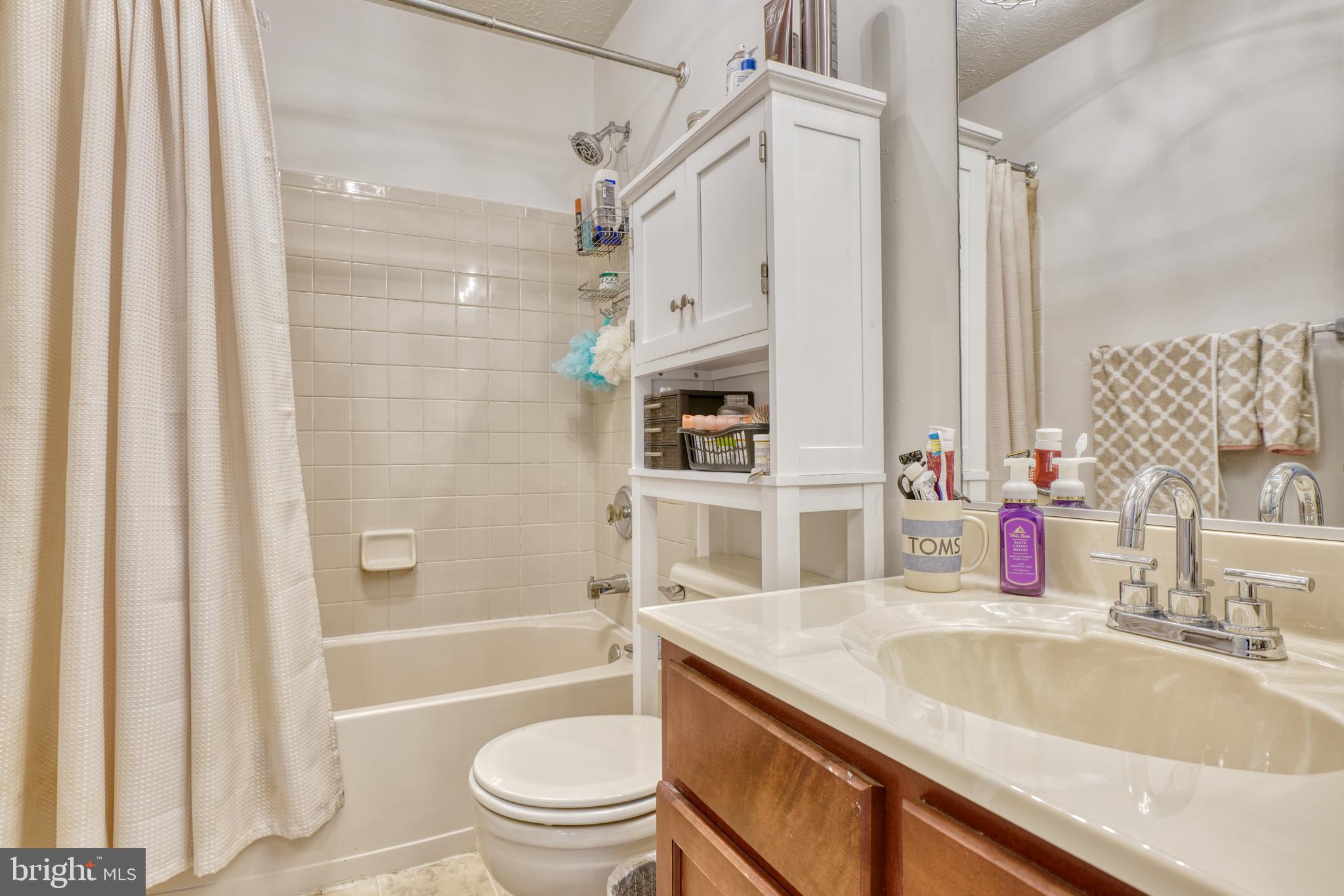 TRIMBLE WOODS - Residential