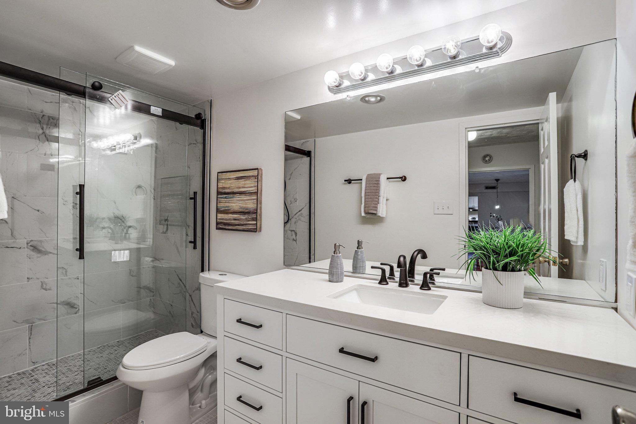 THE ELIZABETH - Residential