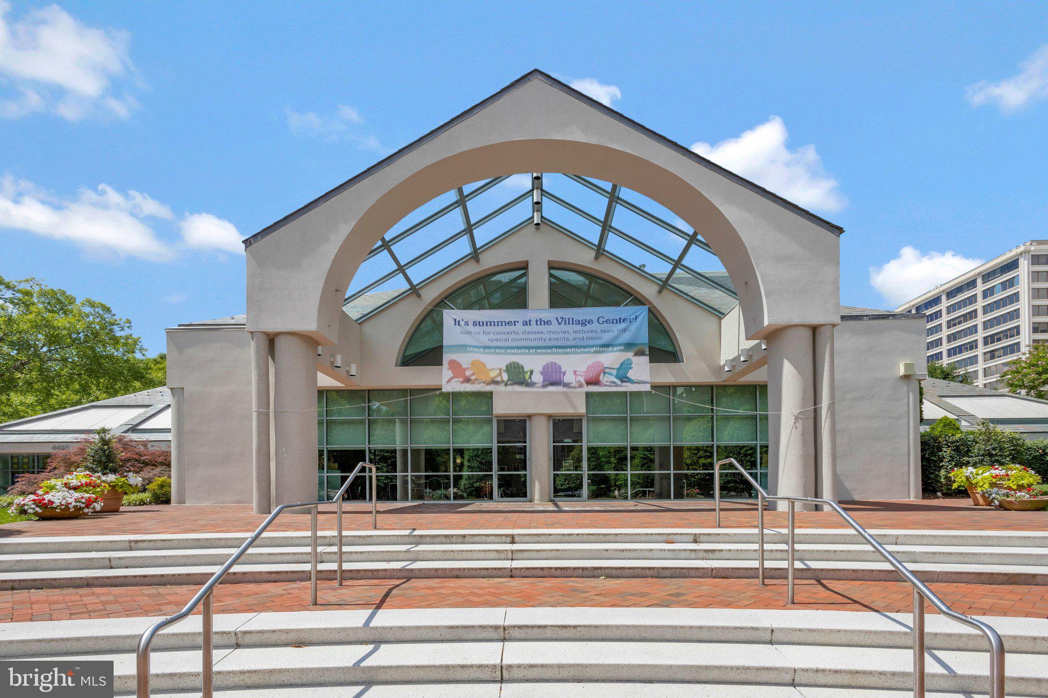 THE ELIZABETH - Residential