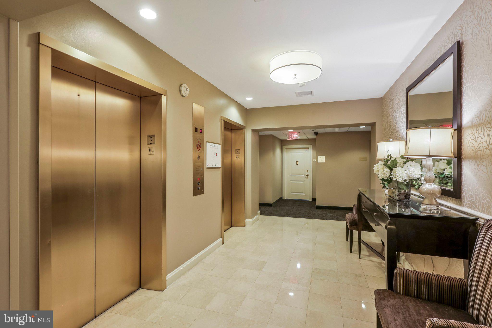 THE ELIZABETH - Residential