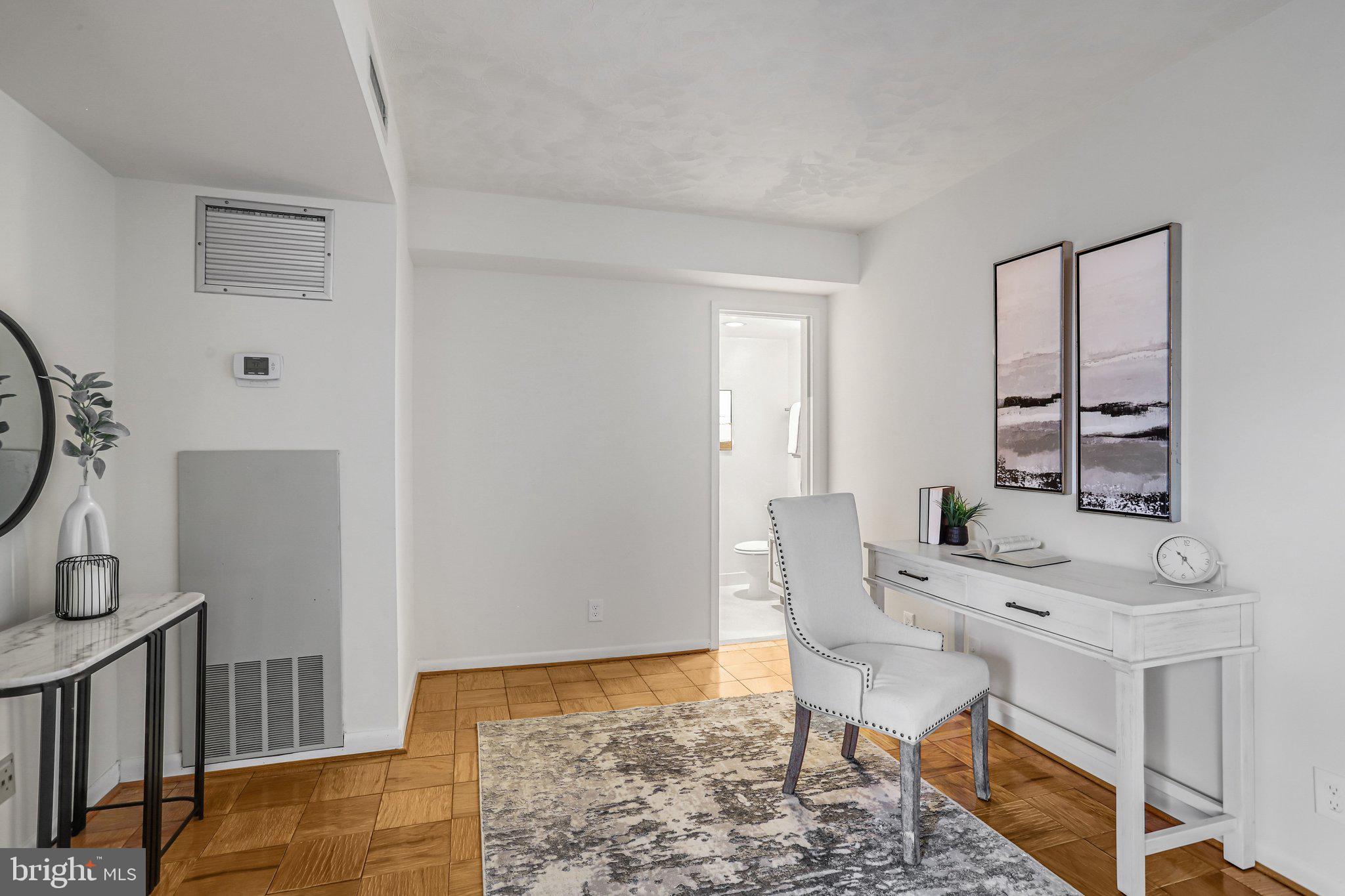 THE ELIZABETH - Residential