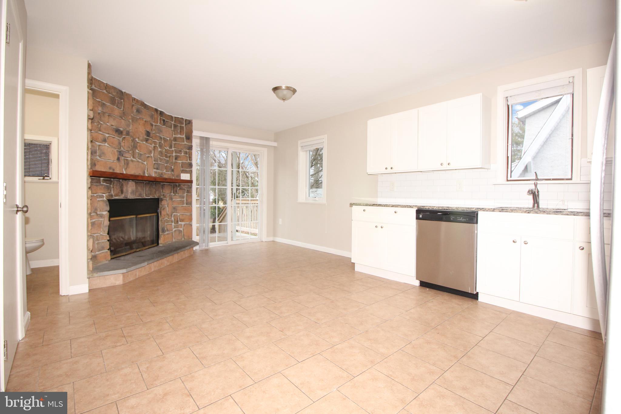 ELKINS PARK - Residential