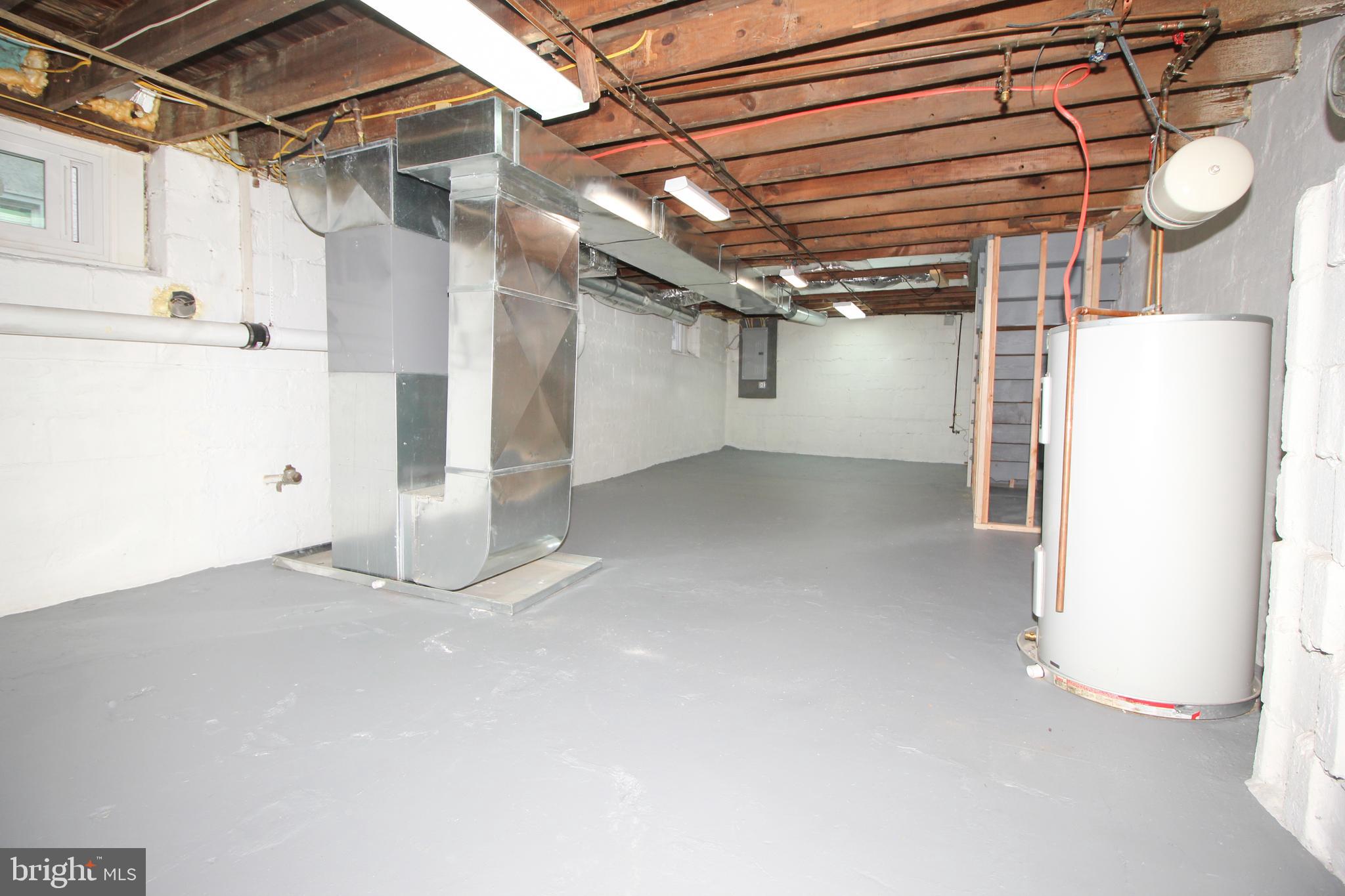 ELKINS PARK - Residential