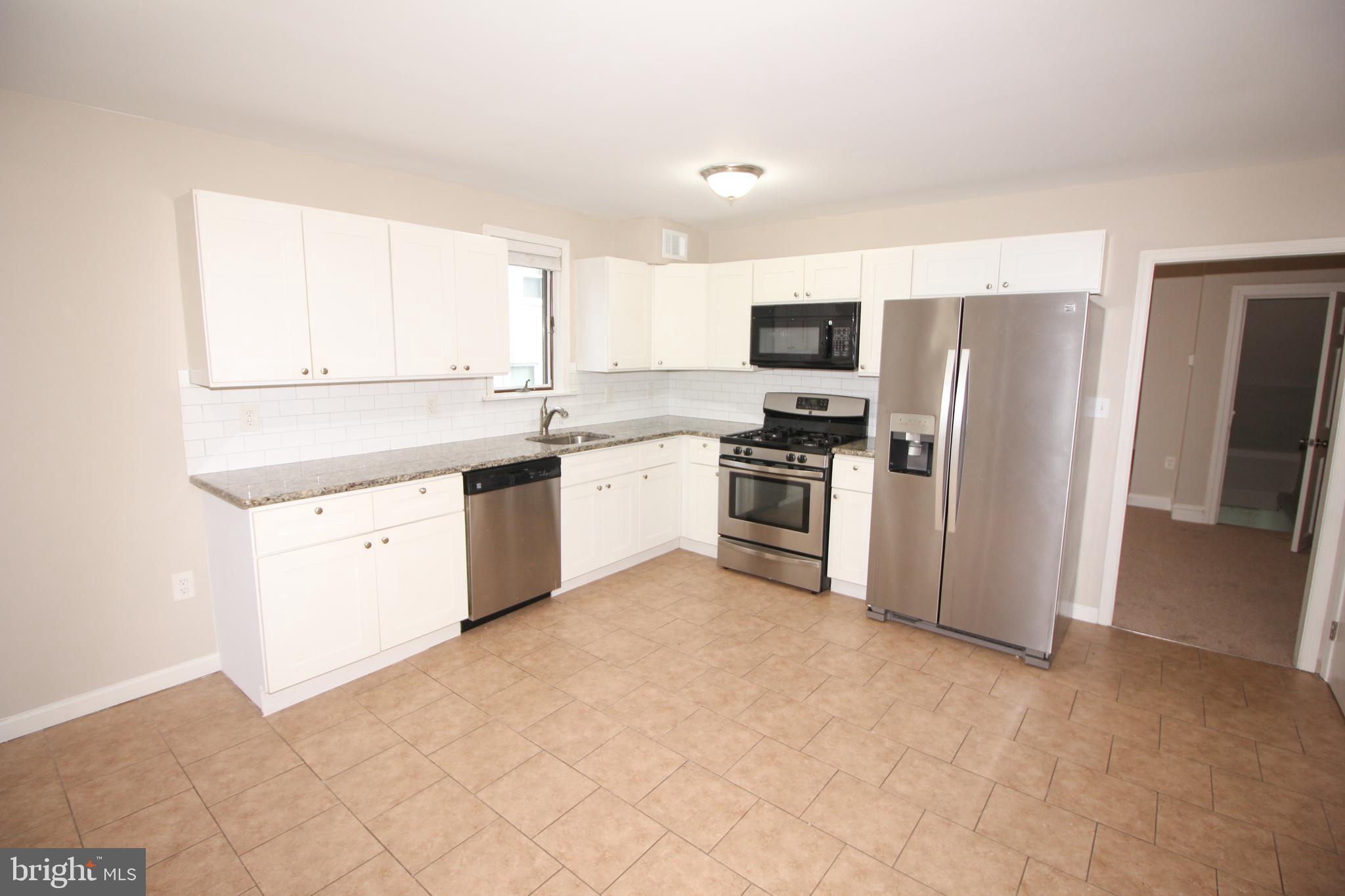 ELKINS PARK - Residential