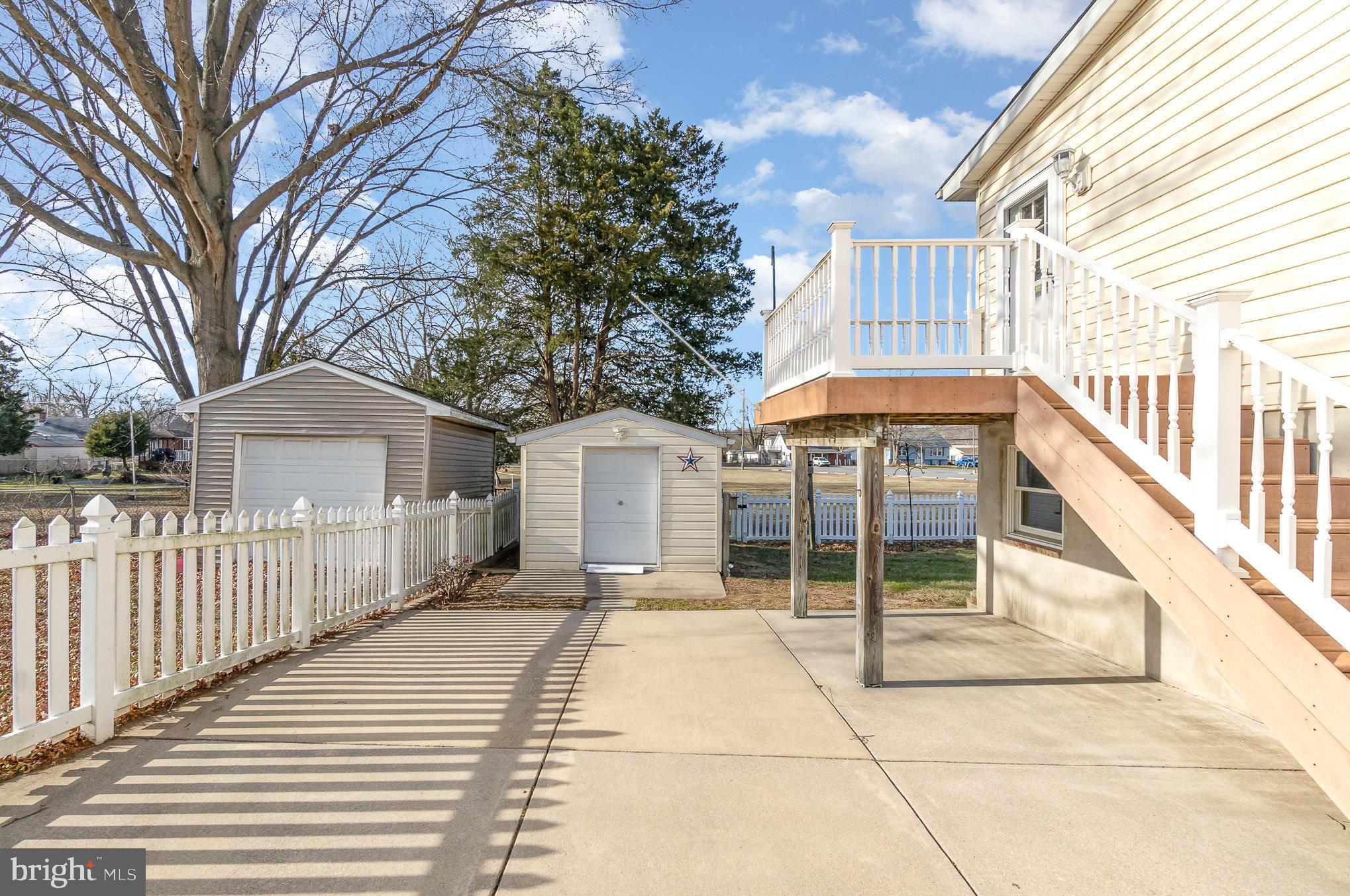 ALTAMONT PLACE - Residential