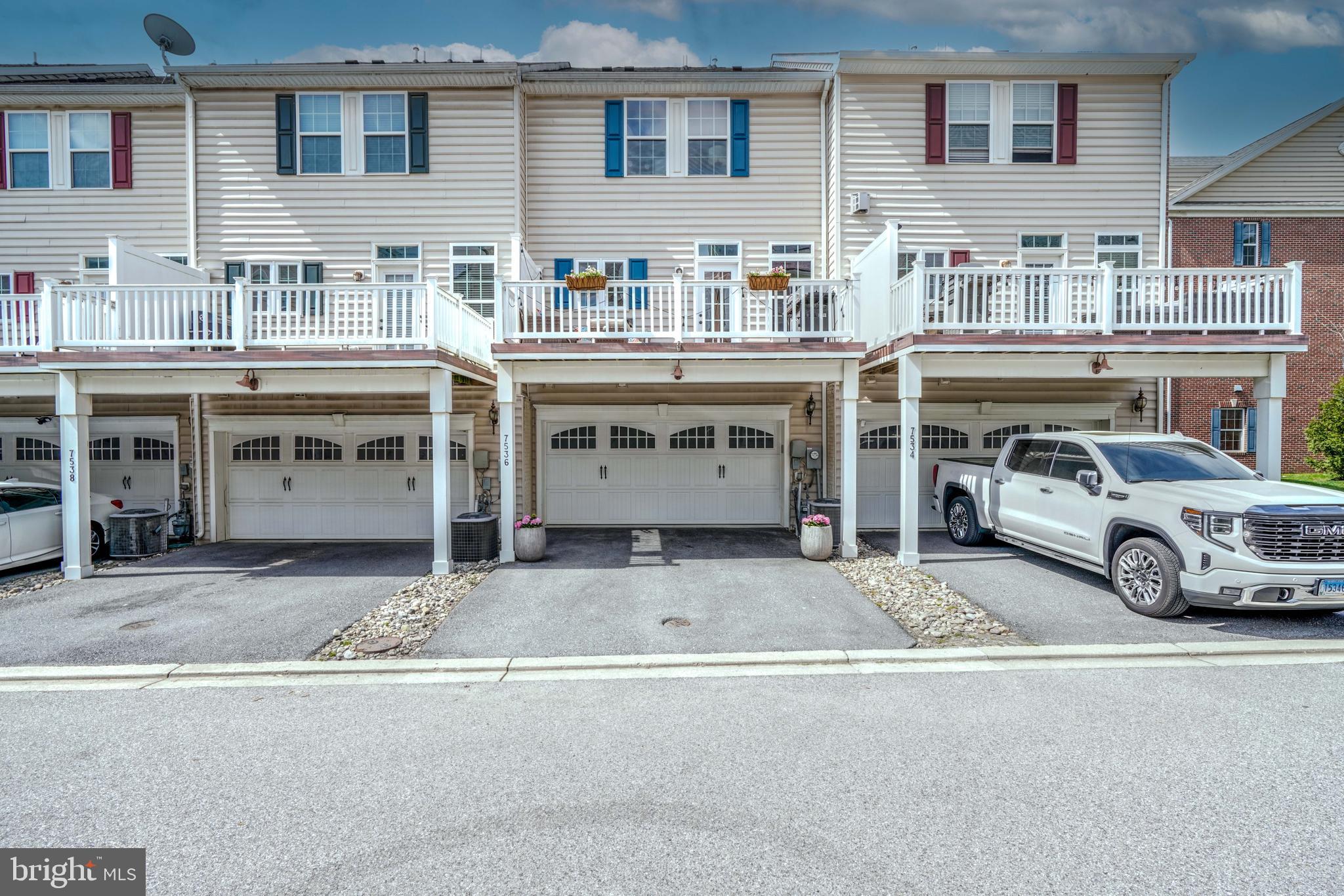 BUCKINGHAM - Residential