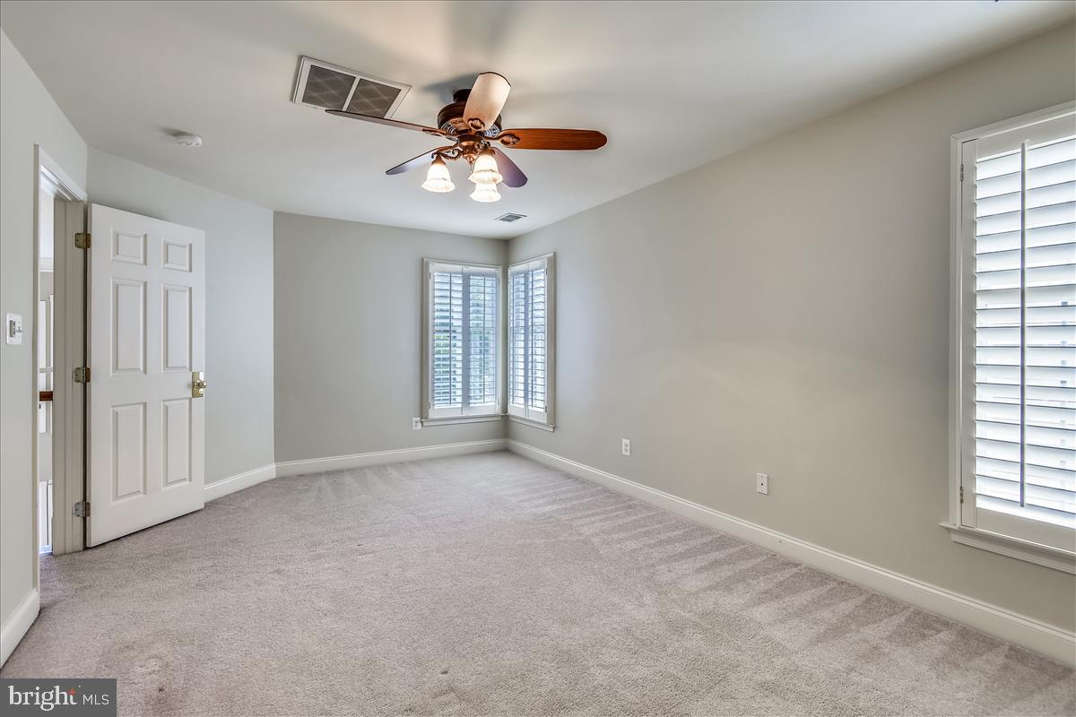 BELMONT COUNTRY CLUB - Residential