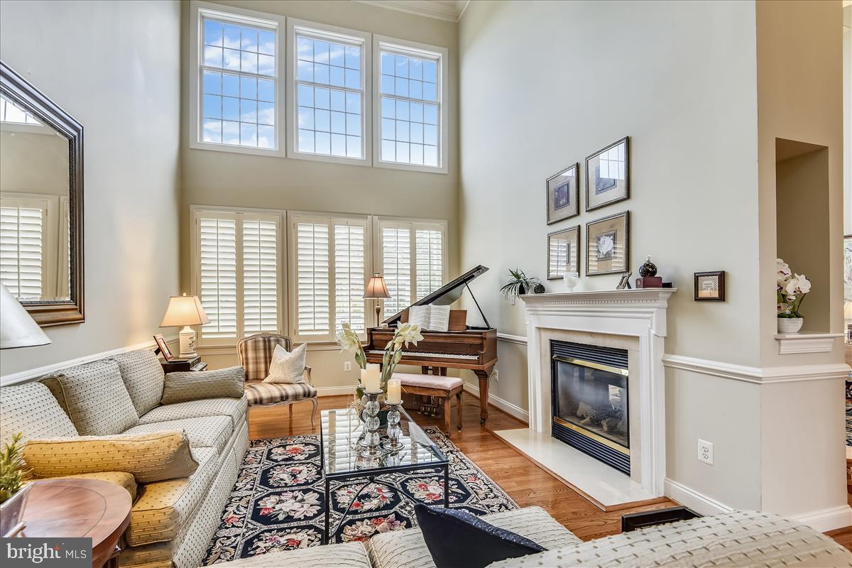 BELMONT COUNTRY CLUB - Residential