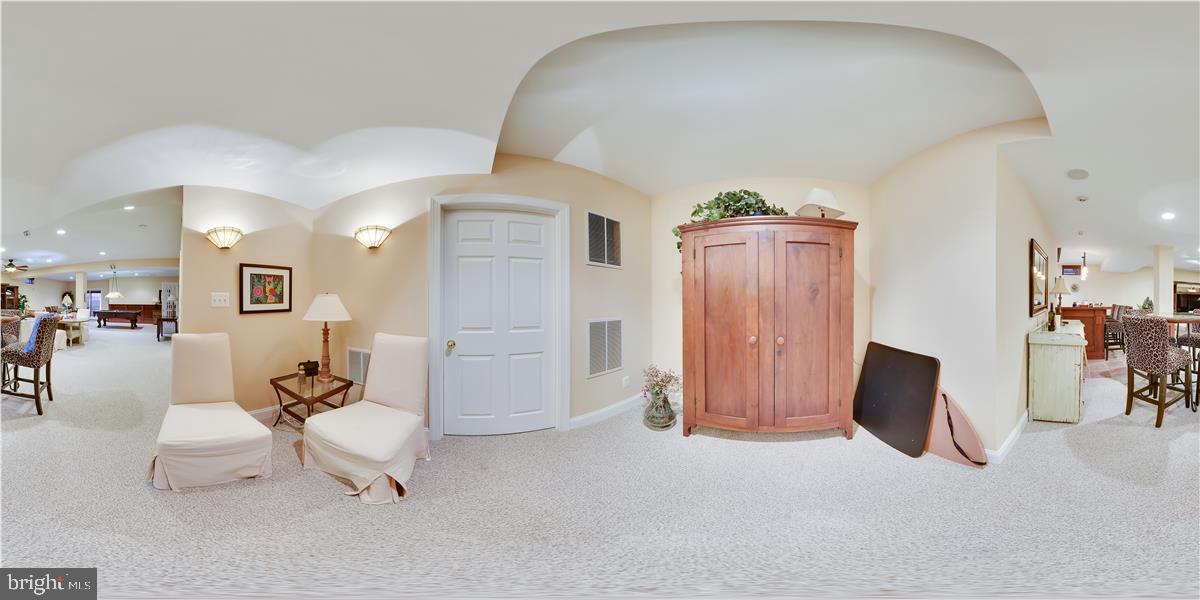 BELMONT COUNTRY CLUB - Residential