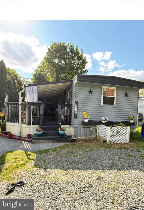 Mobile Home For Sale - 1113 Hollywood Drive<br/> READING, PA 19606