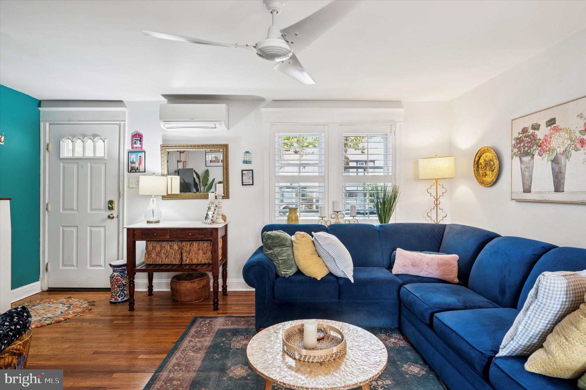 EAST FALLS - Residential