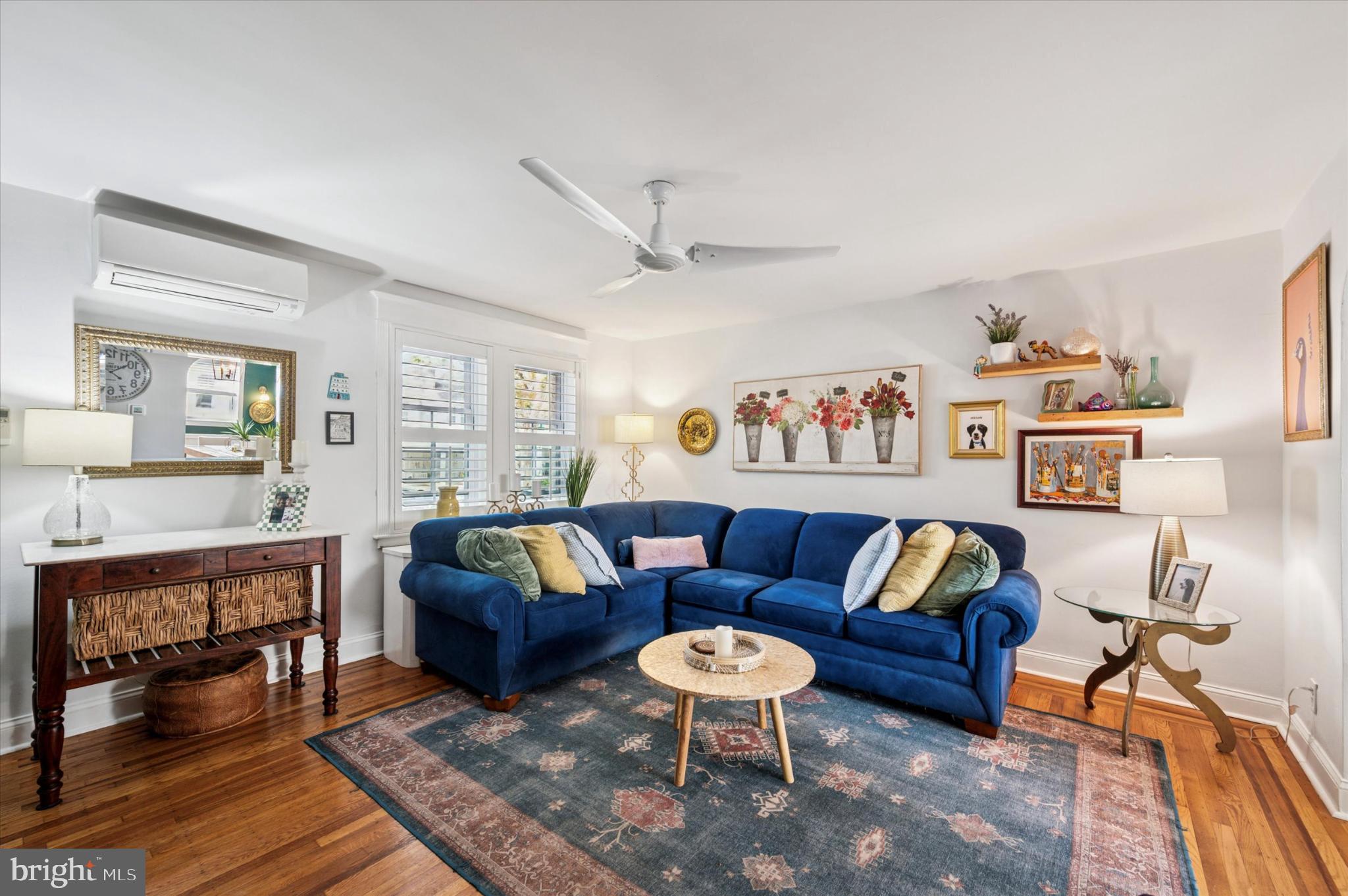 EAST FALLS - Residential