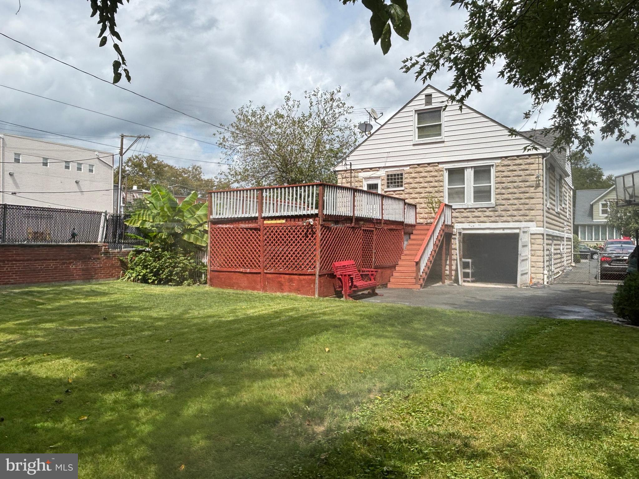 PARKVILLE - Residential