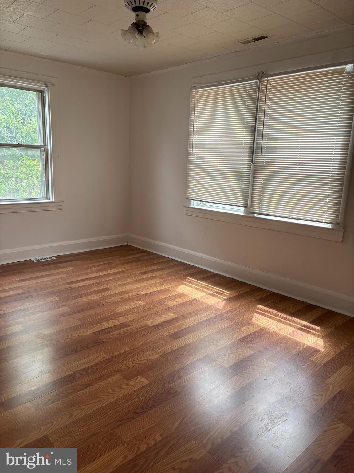 PARKVILLE - Residential