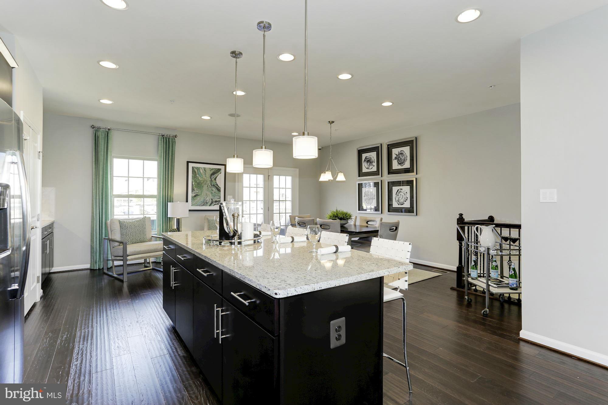 WESTSIDE - Residential